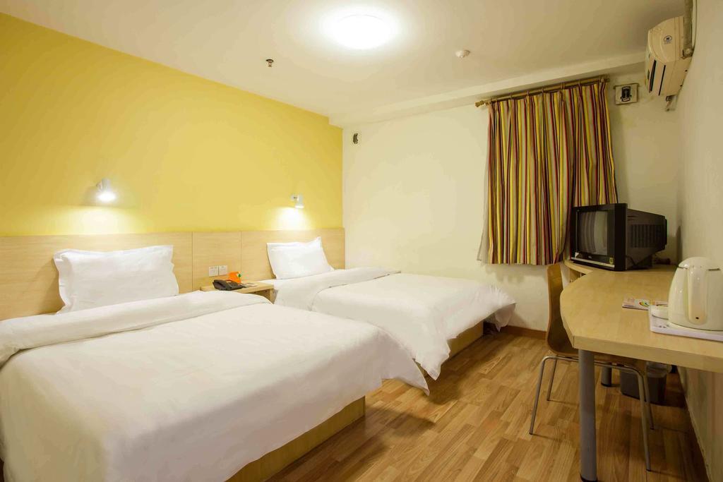 7Days Inn Xinxiang Ren Ming Road Ren Ming Park Δωμάτιο φωτογραφία